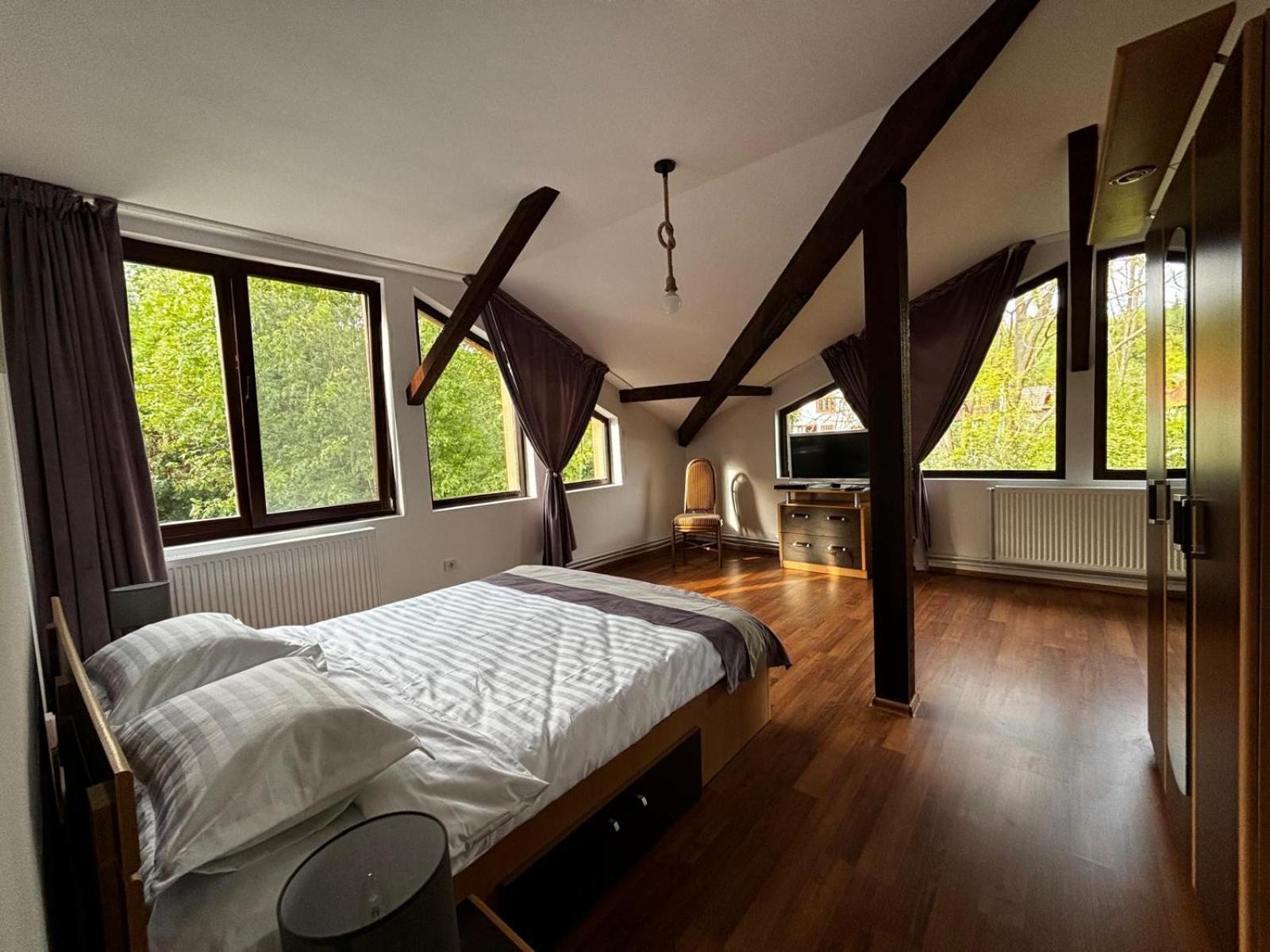 Casa vacanze Casa Cu Padure *