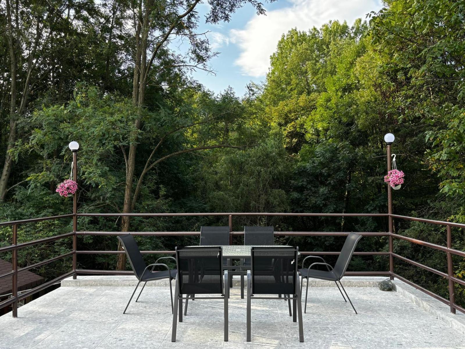 Casa vacanze Casa Cu Padure *